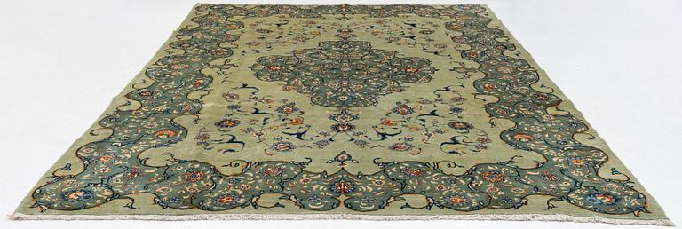 Carpet, Keshan, approx. 392 x 287 cm.