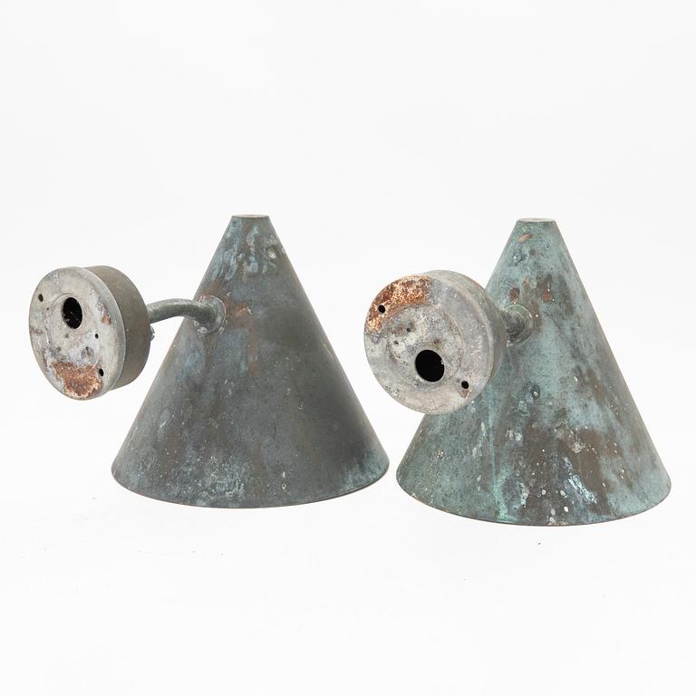 Hans-Agne Jakobsson, wall lamps, a pair, "Tratten", Markaryd, 1950s.