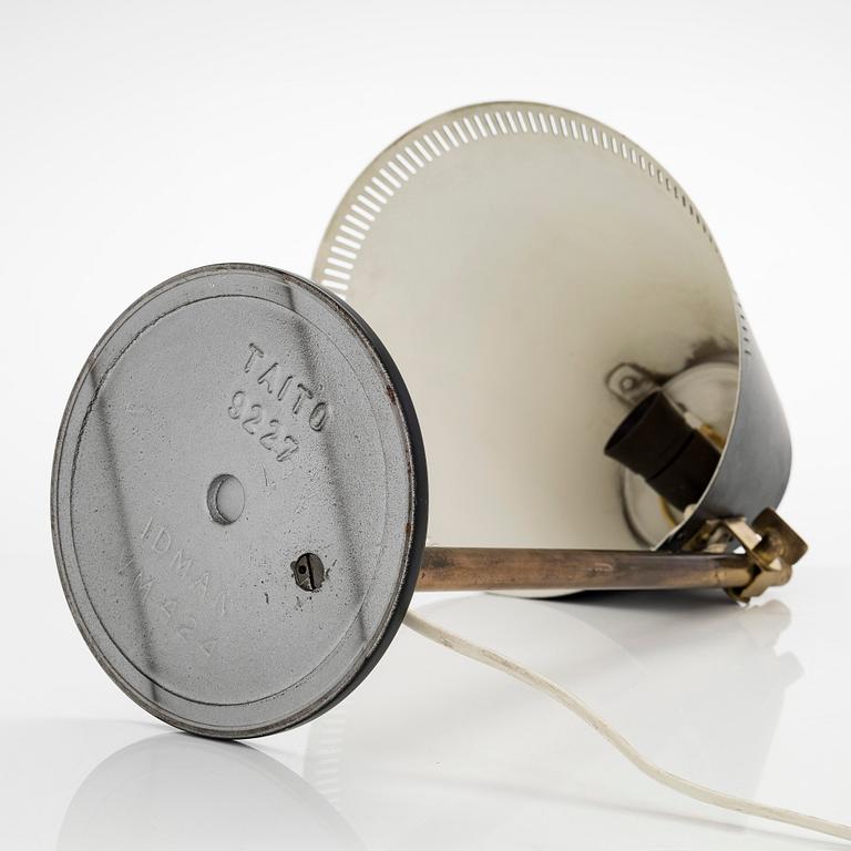Paavo Tynell, a Mid-20th Century table lamp, model 9227 for Taito / Idman.