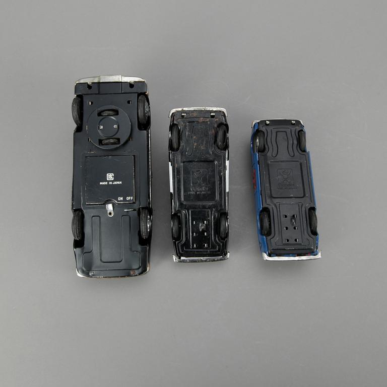 LEKSAKSBILAR, 3st, bla Bandai, Japan, 1960-tal.