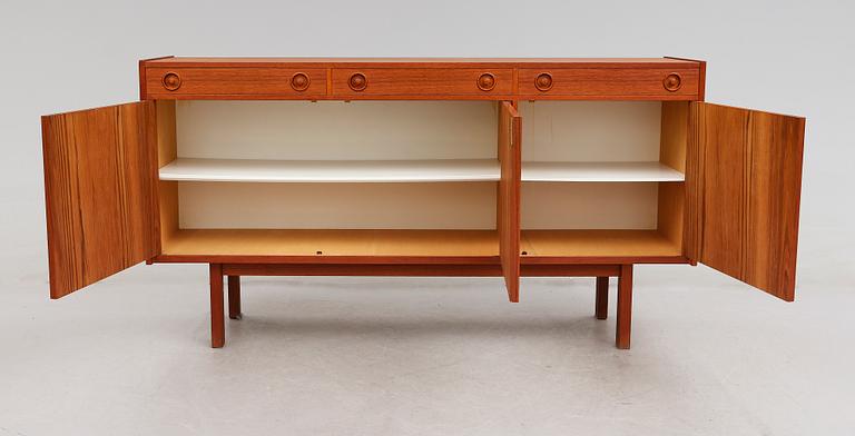 SIDEBOARD, 1900-talets andra hälft.