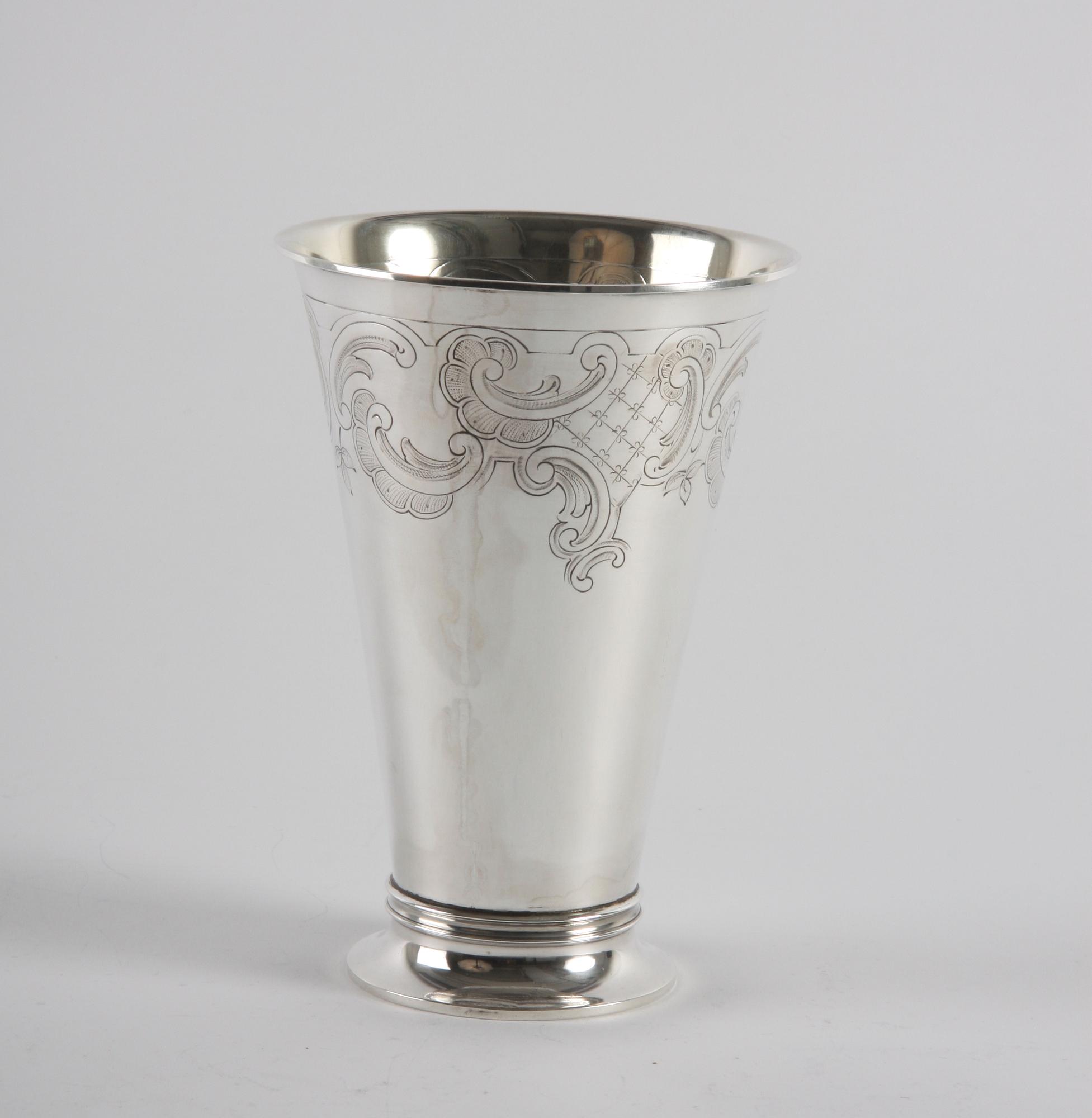 BÄGARE, silver, Stockholm 1948.