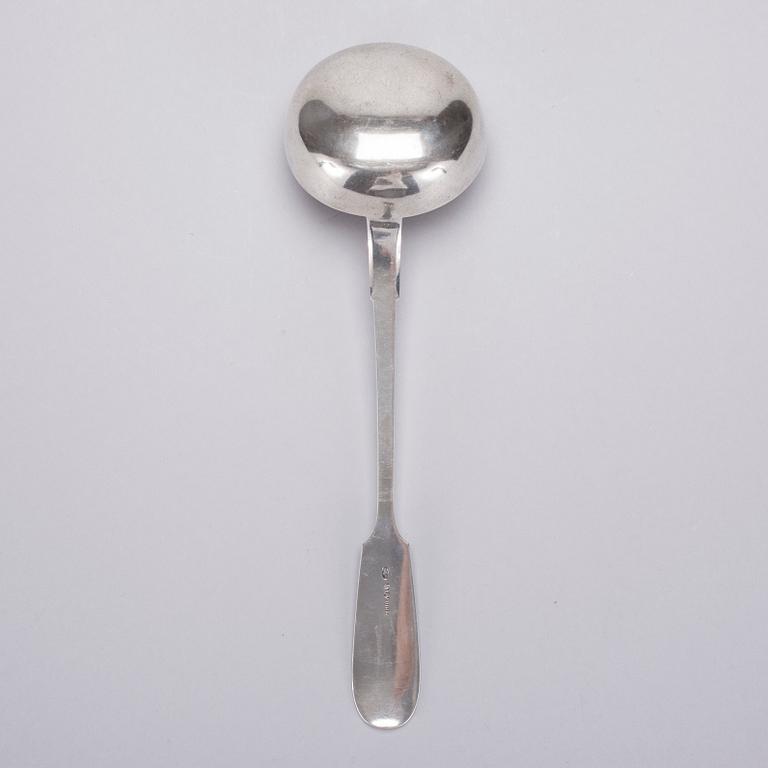 SLEV, silver, Lubavin, S:t Petersburg Ryssland 1908-1926. Vikt 283 g.