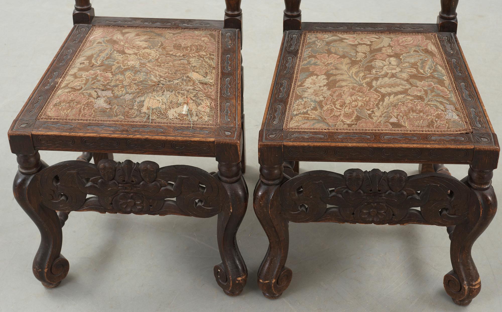 STOLAR, 2 st, barockstil, omkring sekelskiftet 1900.