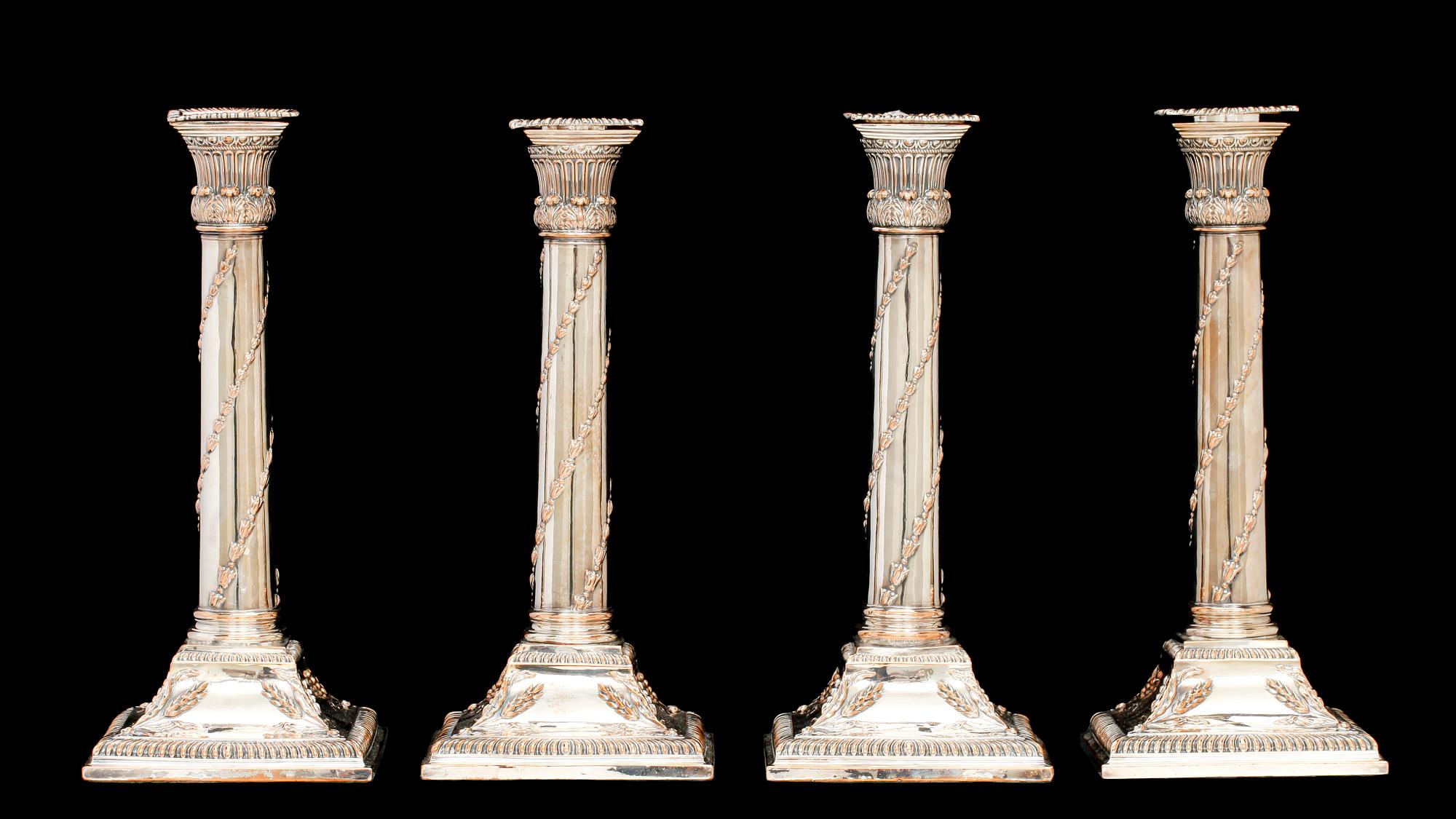 LJUSSTAKAR, 4 st, pläter, England, 1900-talets första hälft.