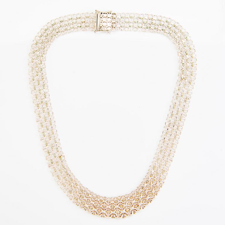 HALSBAND och ARMBAND, sterlingsilver, Kultajousi Oy, Helsingfors.