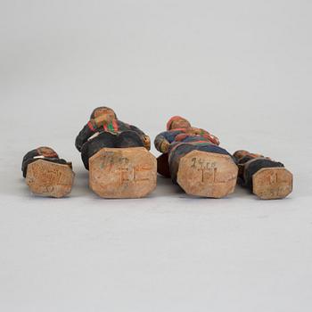 TORBORG LINDBERG-KARLSSON, figurer, 4 st, skuret trä, monogramsignerade. 1940-talets slut.