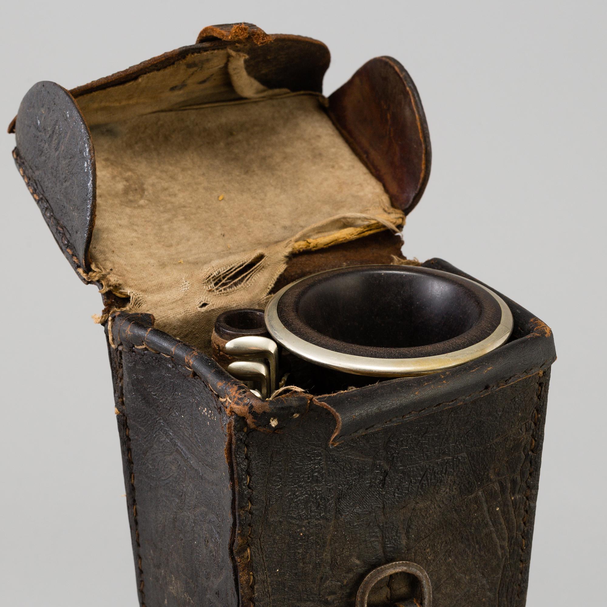 A FRENCH MUSICAL INSTRUMENT, Lille, 19th/20th century.