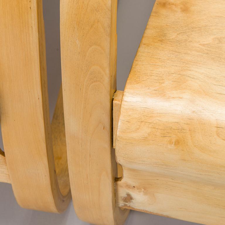 Alvar Aalto, a pair of 1940s/50s '31' armchairs for O.Y. Huonekalu- ja Rakennustyötehdas A.B.