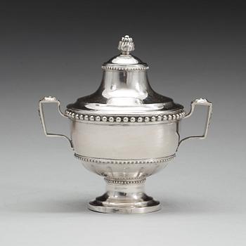 A Swedish 18th century silver sugar bowl and cover, mark of Arvid Floberg, Stockholm 1783.