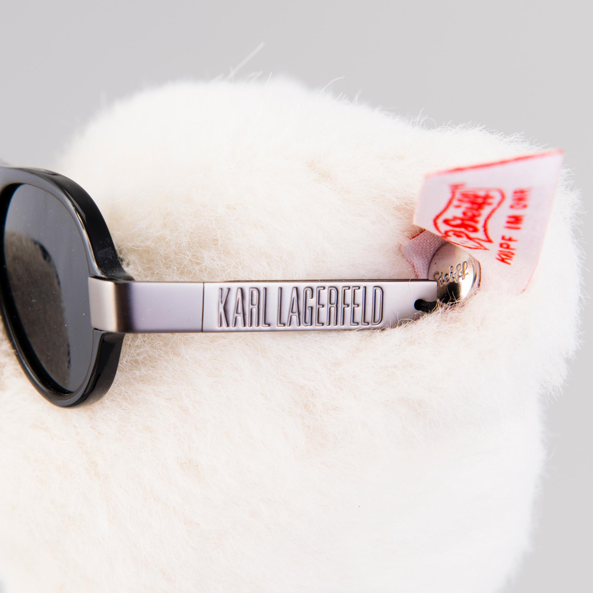 STEIFF / KARL LAGERFELD, NALLE, Limited edition, numrerad 1190/2500, Tyskland 2009.