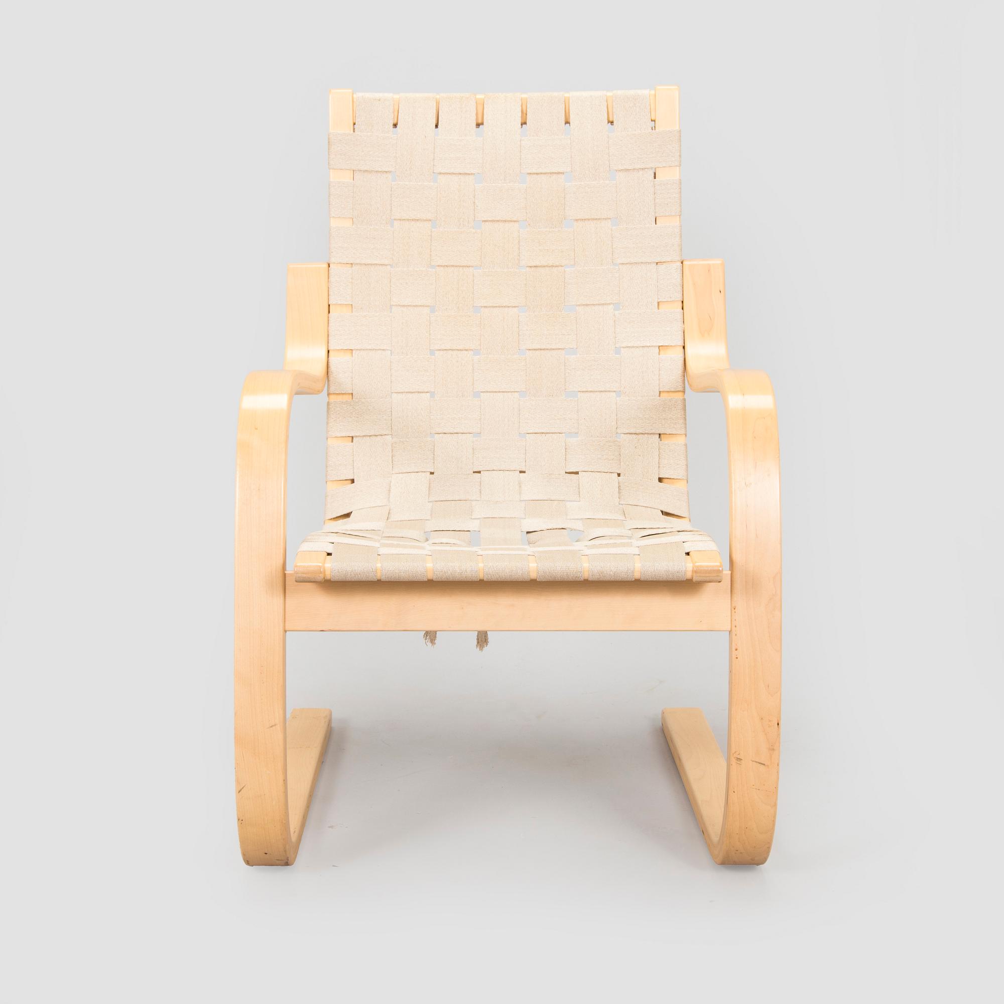 Alvar Aalto, fåtölj, modell 406 för Artek 1900-talets slut.