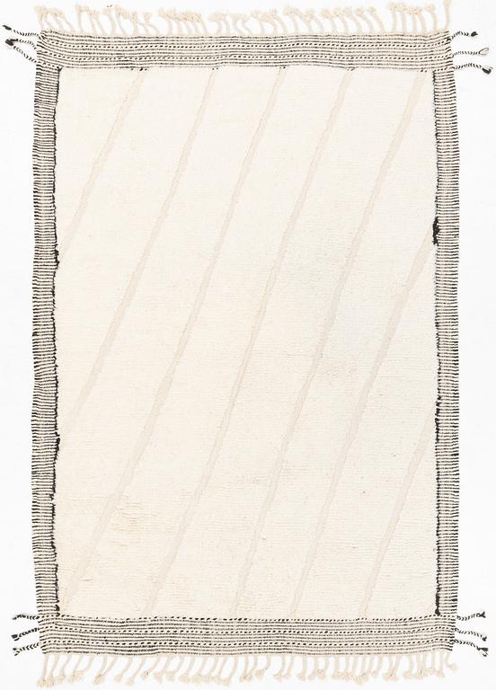 Rug, Morocco, Approx. 300 x 205 cm.