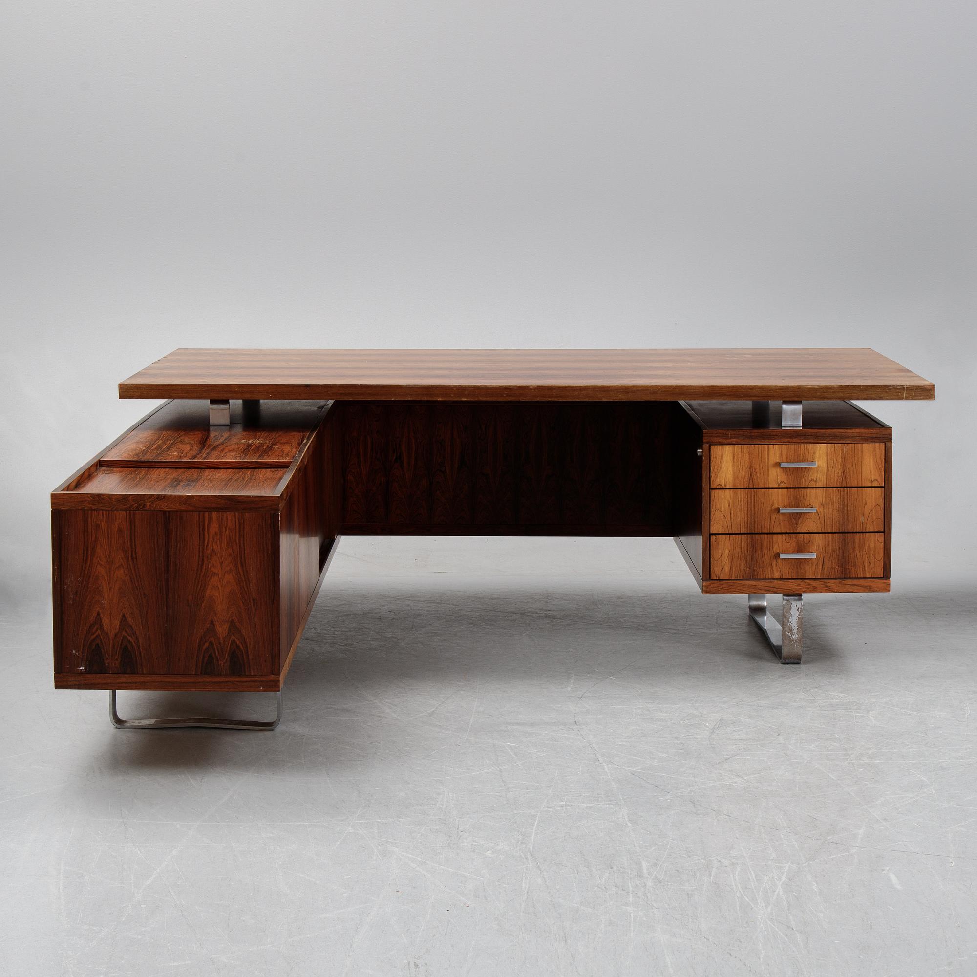 A Jørgen Pedersen writing desk, "Europa 2002-serie", E Pedersen & Søn, Denmark 1970´s.