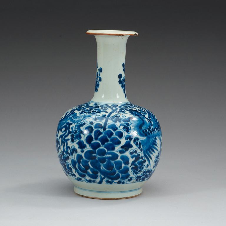 A blue and white kendi, Qing dynasty, 17th Century.