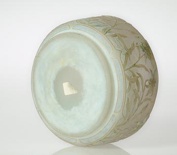 A Daum Frères Art Nouveau enameled cameo glass bowl, early 1900's.