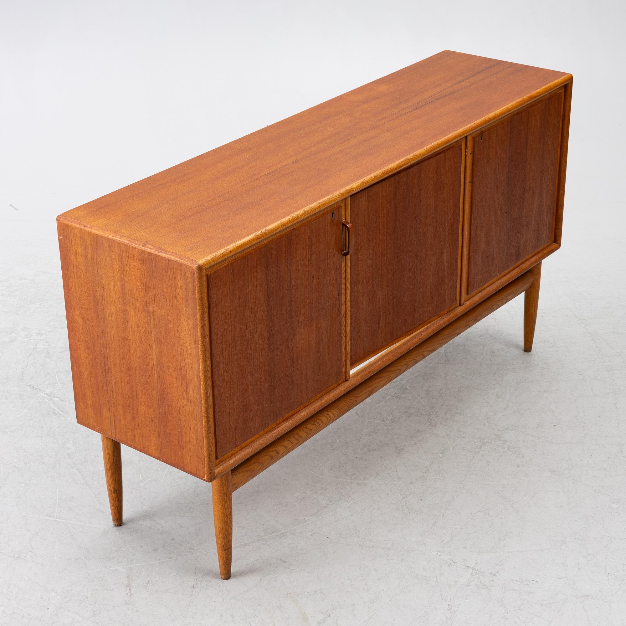 Bertil Fridhagen, sideboard, Bodafors, 1900-talets andra hälft.