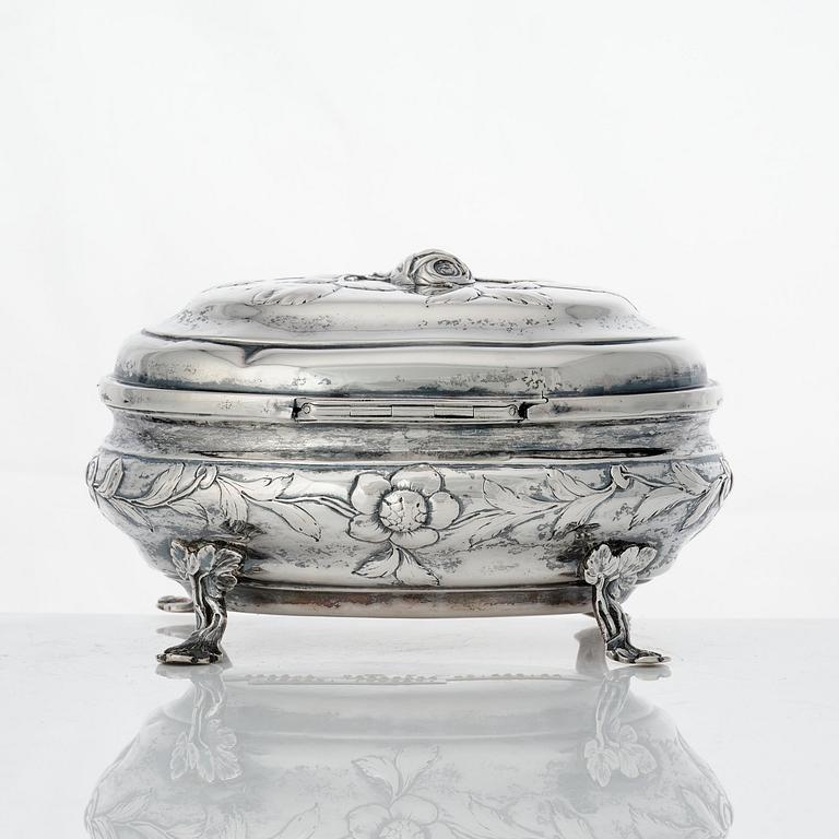 A Baltic Rococo silver casket, mark of Friedrich Bernhard Alberts, Riga 1763-1778.