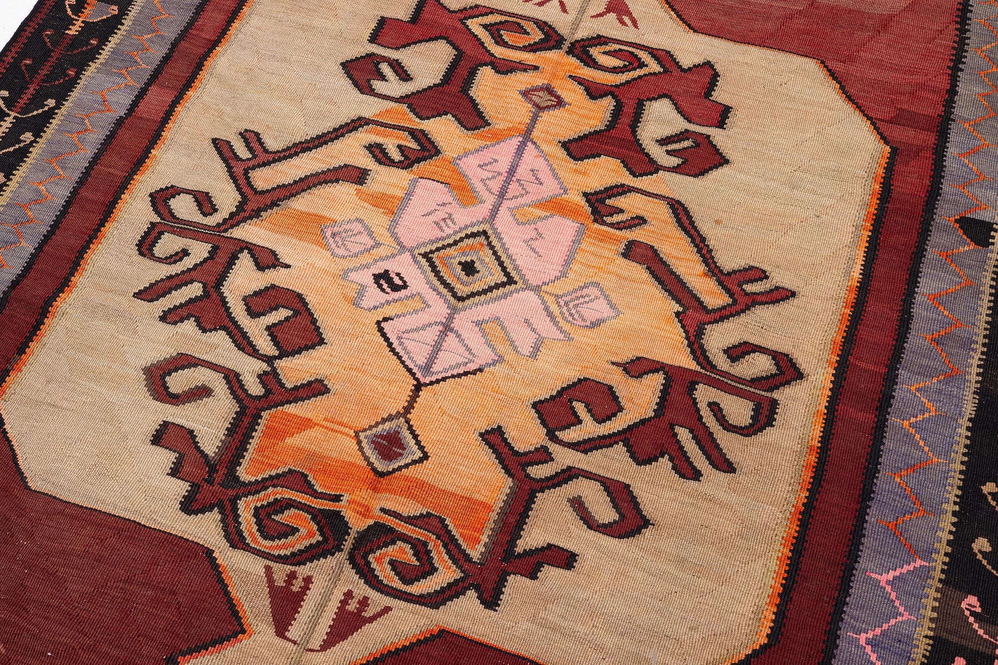 Rug, semi-antique Turkish Kilim, approx. 385 x 200 cm.