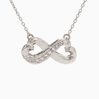 Tiffany & Co, Paloma Picasso, halsband, "Double Loving Heart", 18K vitguld och briljantslipade diamanter.