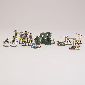 A COLLECTION OF PEWTER SOLDIERS, 1900's.