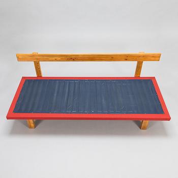 Carl Gustaf Hiort af Ornäs, A 1950s 'Pajatso' sofa for Puunveisto Oy - Wood work Ltd.