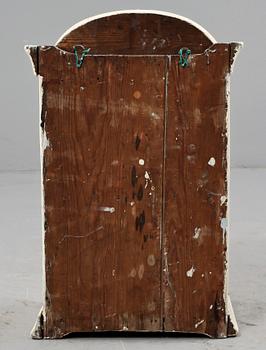 HÄNGSKÅP, 1800-talets första hälft.