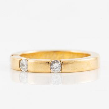 Ring, Engelbert, 18K gold with brilliant-cut diamonds.