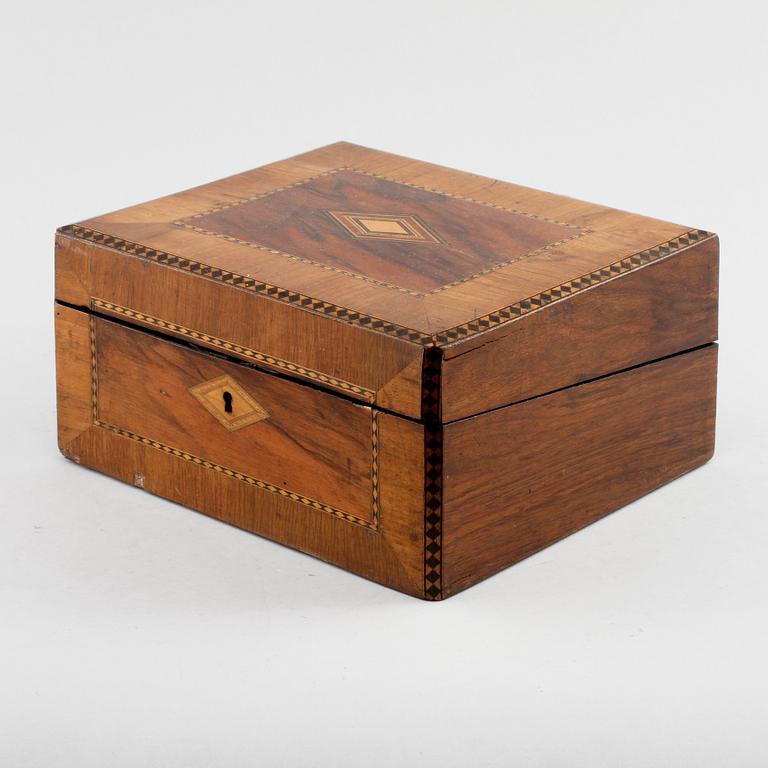 SKRIVSCHATULL, 1800-tal.