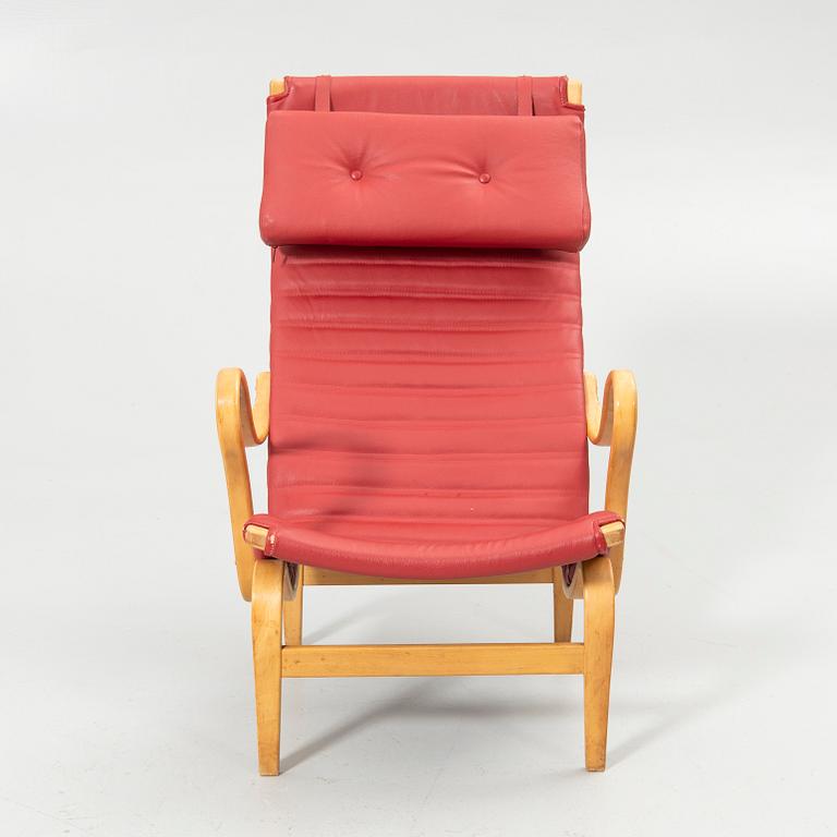 Bruno Mathsson, Armchair, ‘Pernilla’, Firma Karl Mathsson, Värnamo, second half of the 20th century.