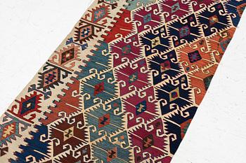 Matta, antik Sivrihisar kelim, Eskişehir området, ca 374 x72 cm.