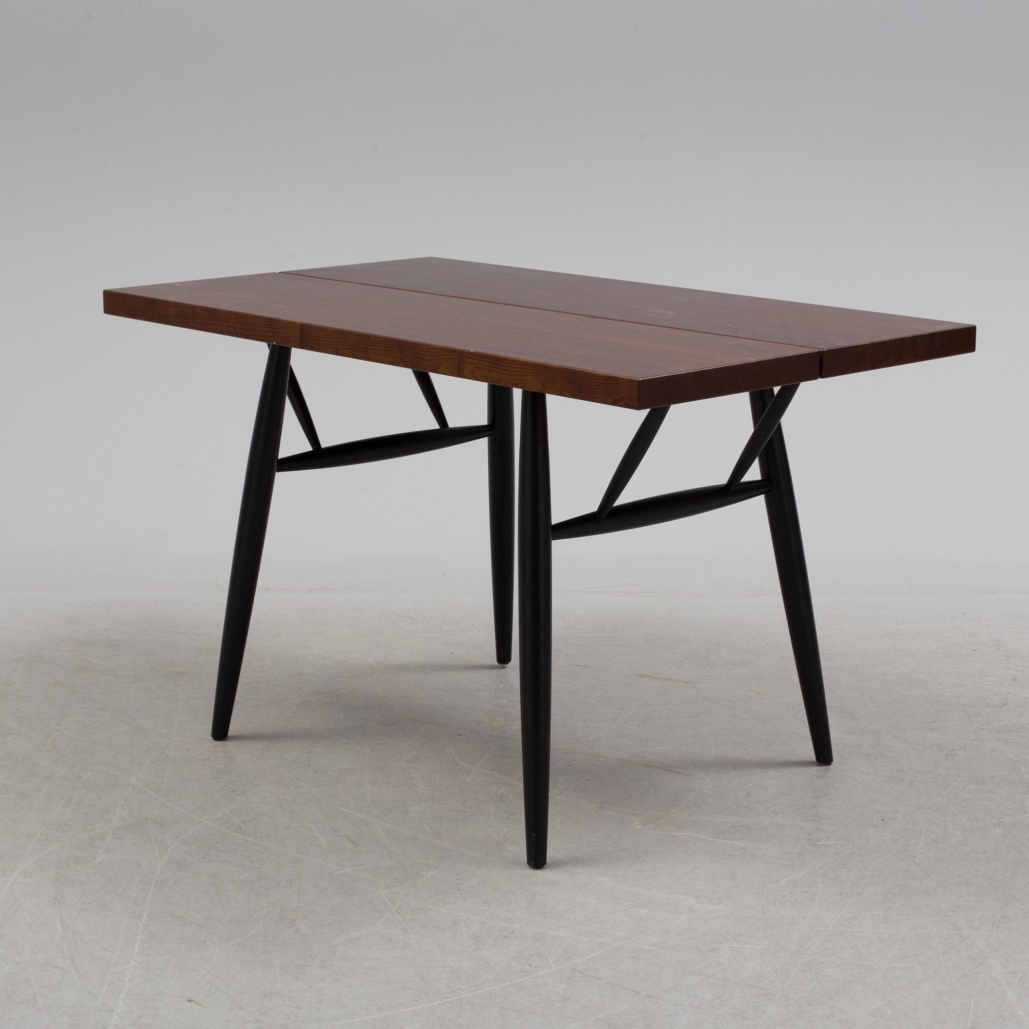 ILMARI TAPIOVAARA, möbelgrupp 4 delar, "Pirkka", Artek, Finland, 2000-tal.
