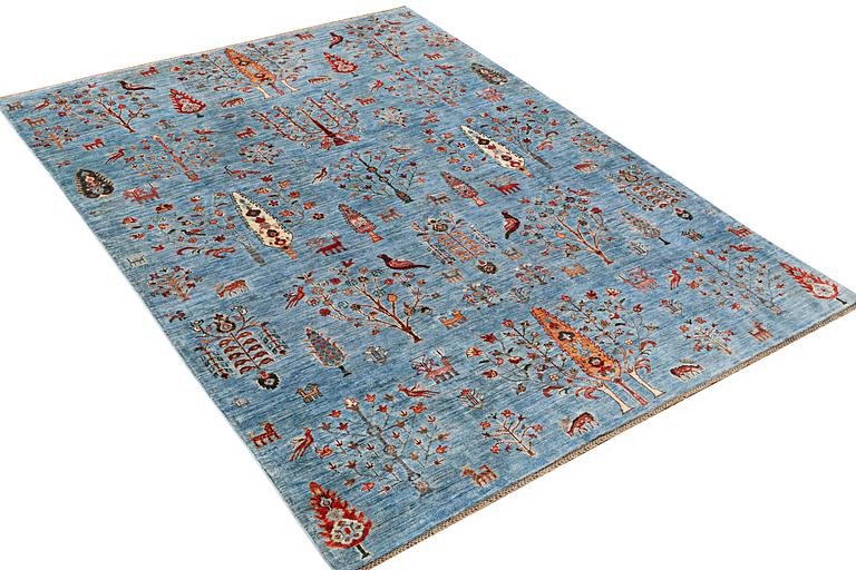 A carpet, Ziegler Ariana, ca 256 x 186 cm.