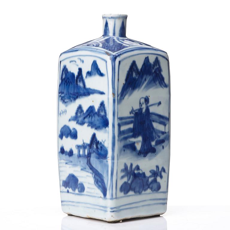 A blue and white bottle, Ming dynasty, 17th Century.