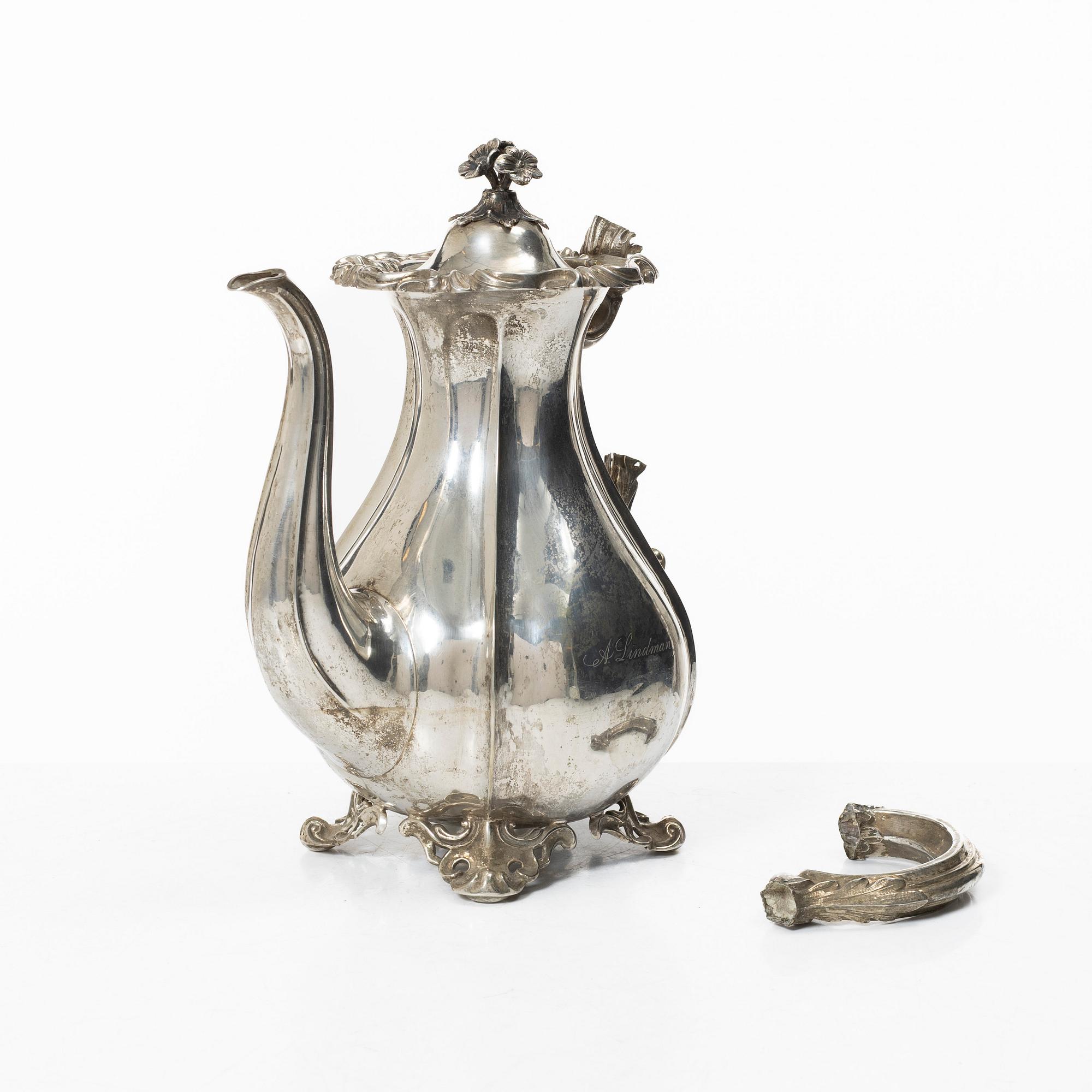Nyrokoko, 1820, Christian Hammer, kaffekanna, silver, nyrokoko, Stockholm 1859.