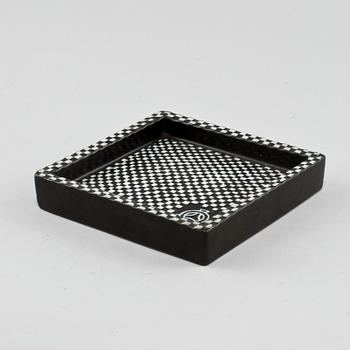 ASKFAT, stengods, "Domino", Stig Lindberg, Gustavsberg, 1900-talets andra hälft.