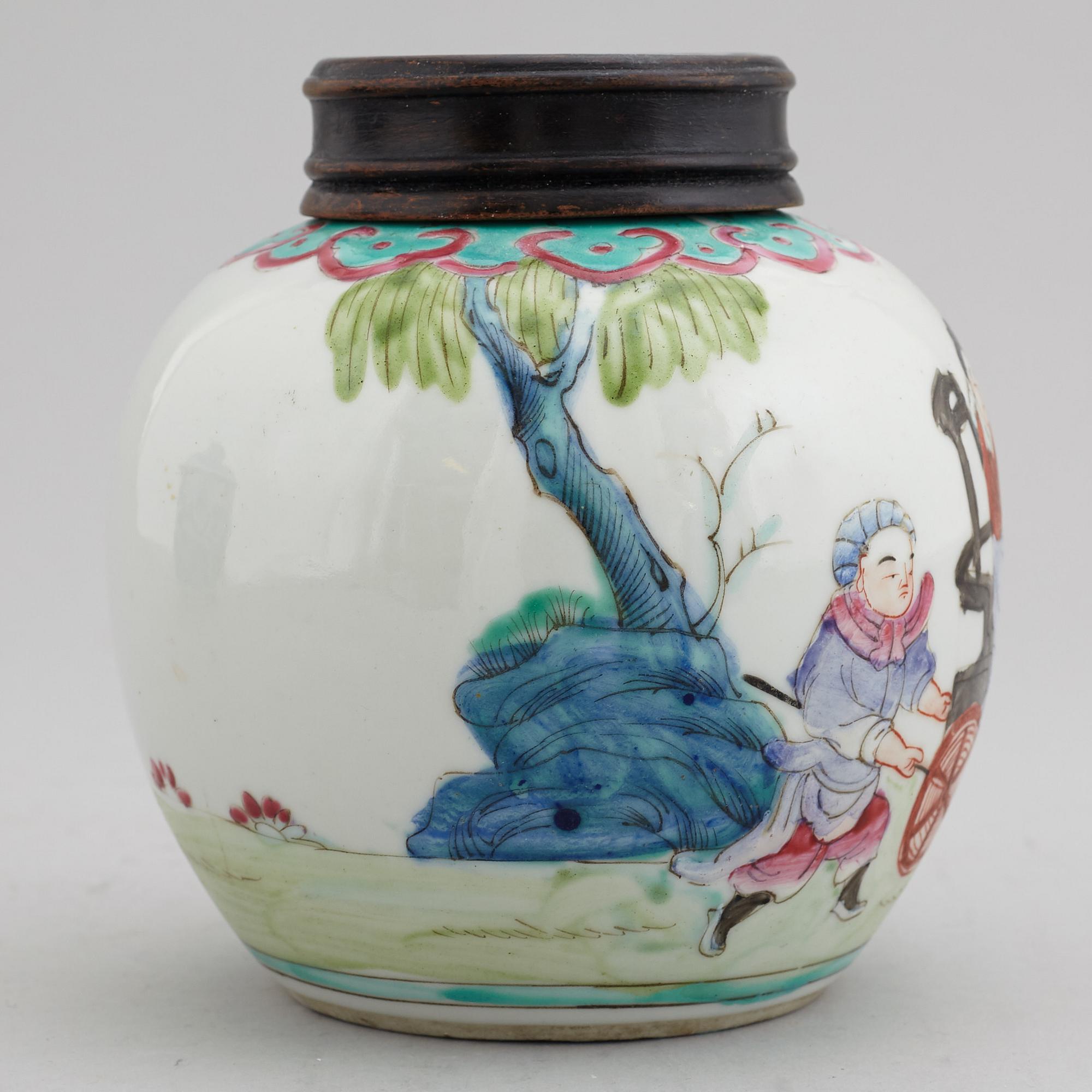 A set of Chinese porcelain, 19/20 Century.