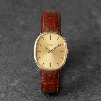 1038. Patek Philippe, Golden Ellipse, ca 1975.