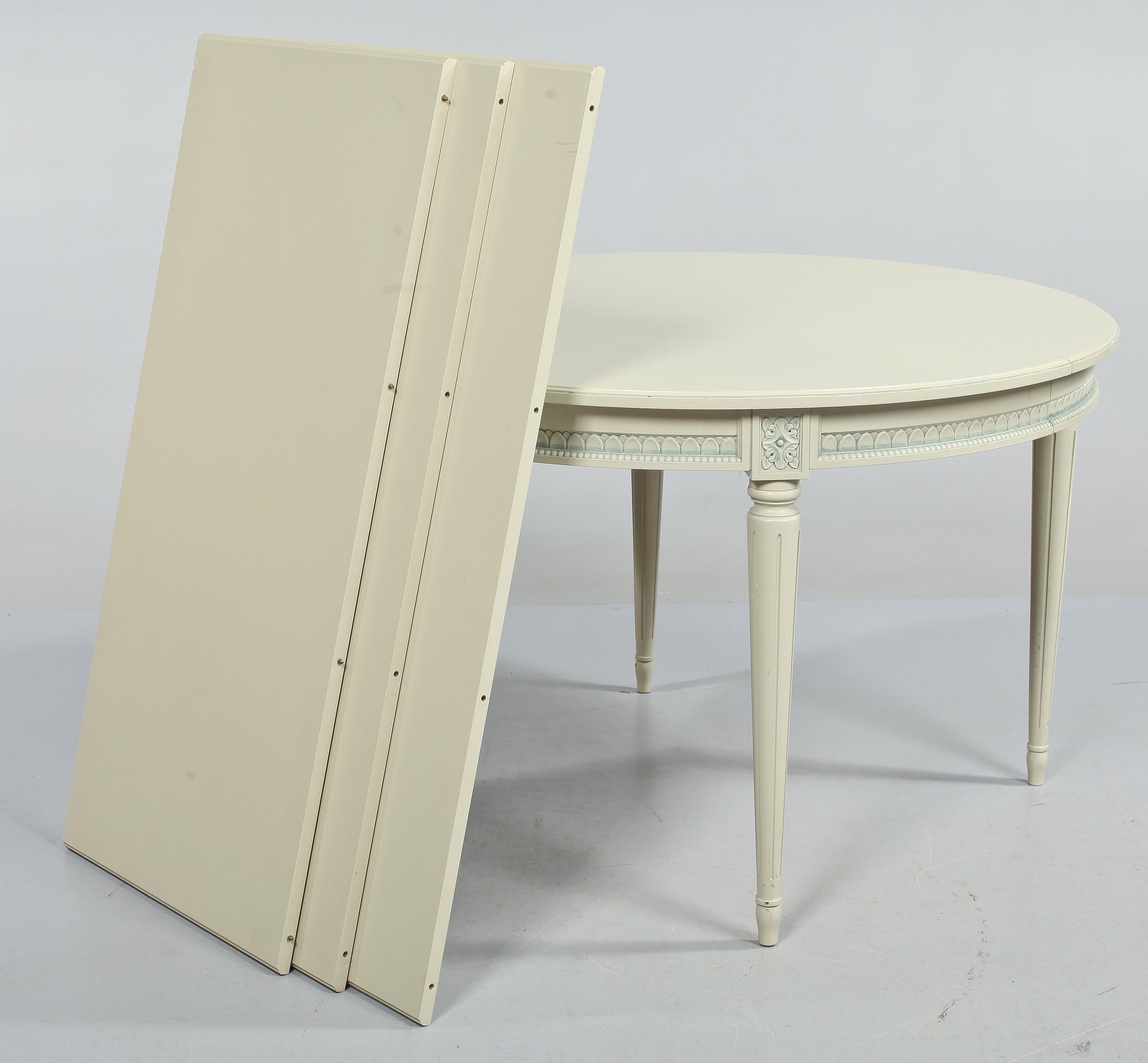 MATGRUPP, 5 delar, gustaviansk stil, 1900-talets andra hälft.