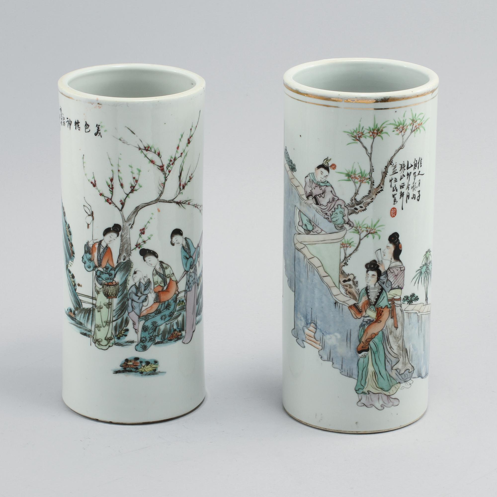 PENSELSTÄLL, 2 st, porslin, Kina, 1900-tal.