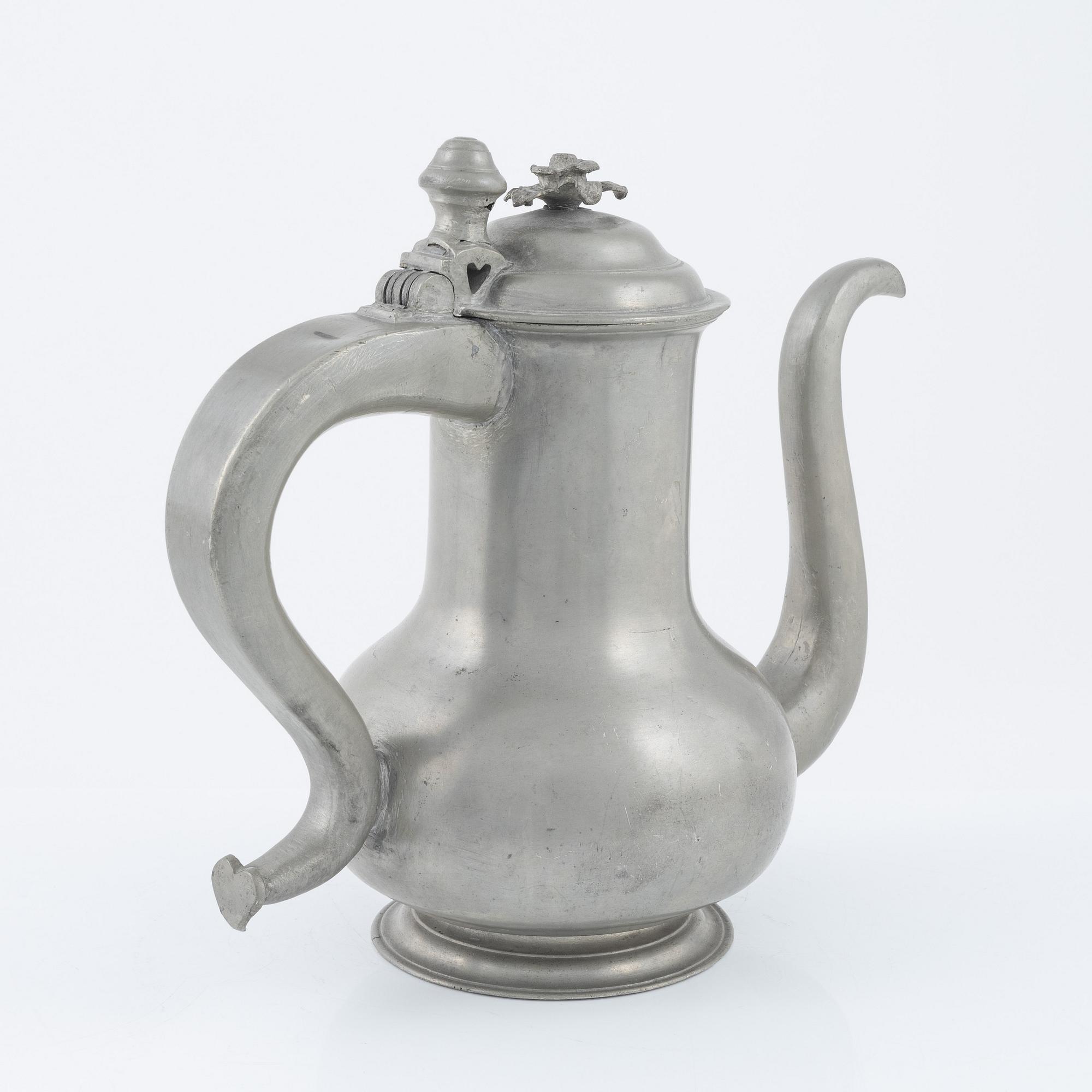 Vinkanna, tenn, av Anders Hedenbom d.y. , Örebro 1761.