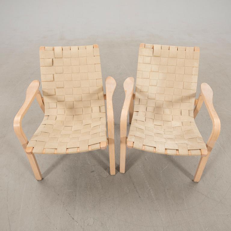 Yngve Ekström, a pair of "Primo" armchairs, Swedese Vaggeryd.