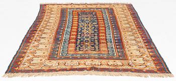 An antique Zeichur rug, ca 269 x 184 cm.