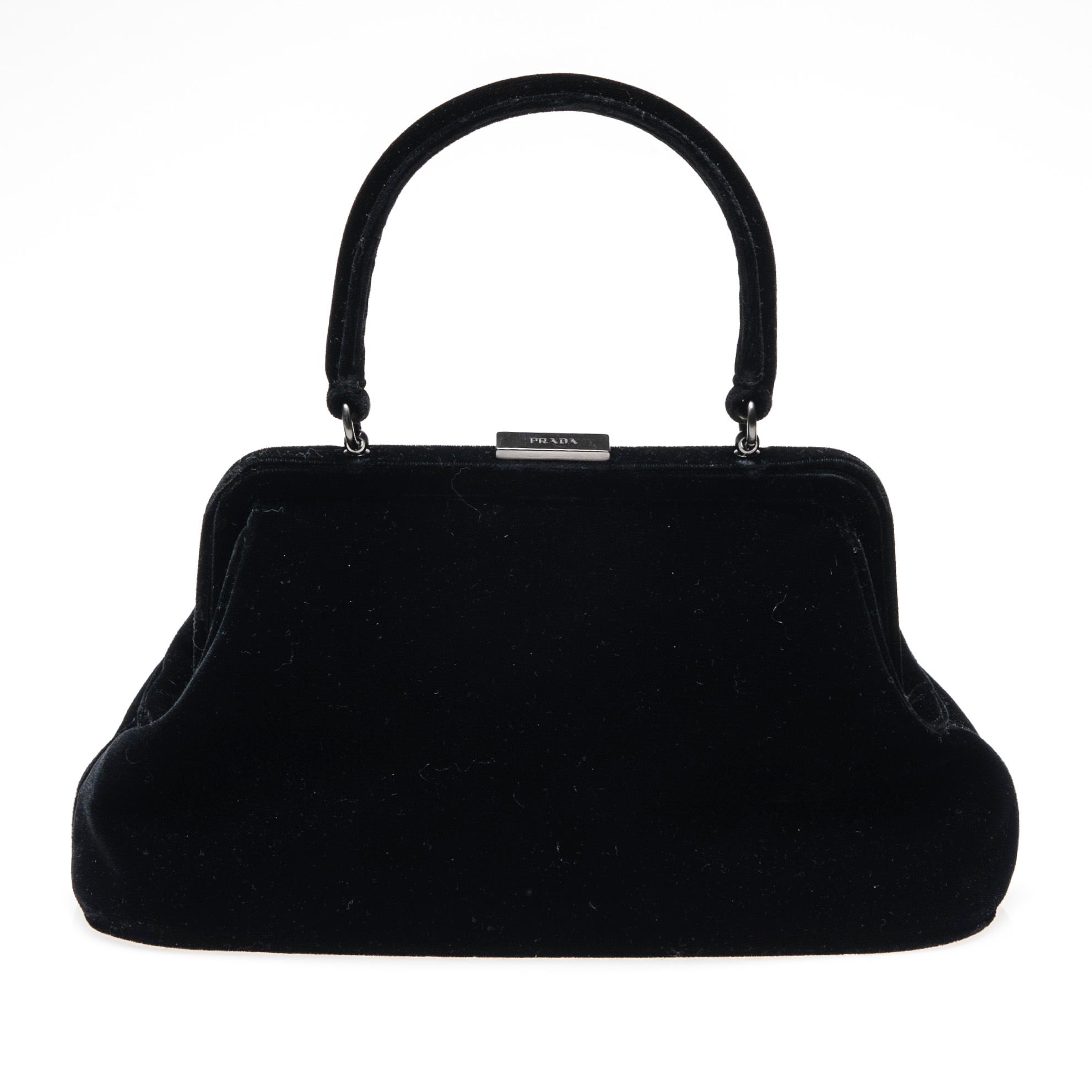 VÄSKA, Prada.