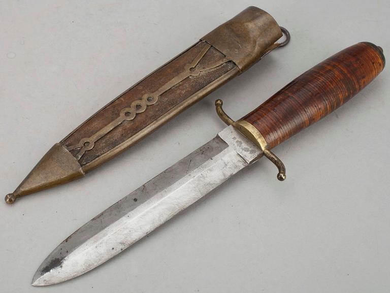 DOLK, näverskaft, mässingsslida. 1800-talets senare hälft.