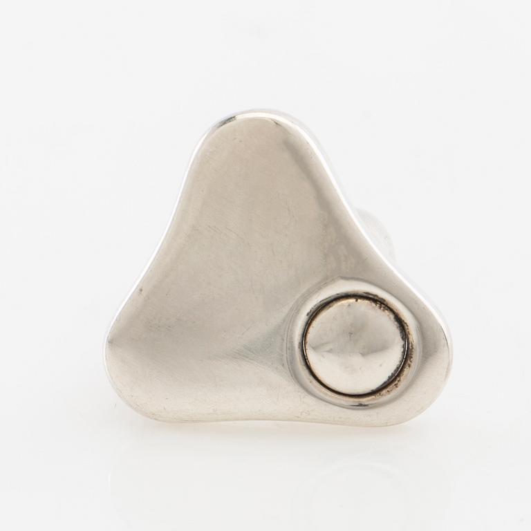 Regitze Overgaard, Ring modell nr 463 sterlingsilver, Georg Jensen.