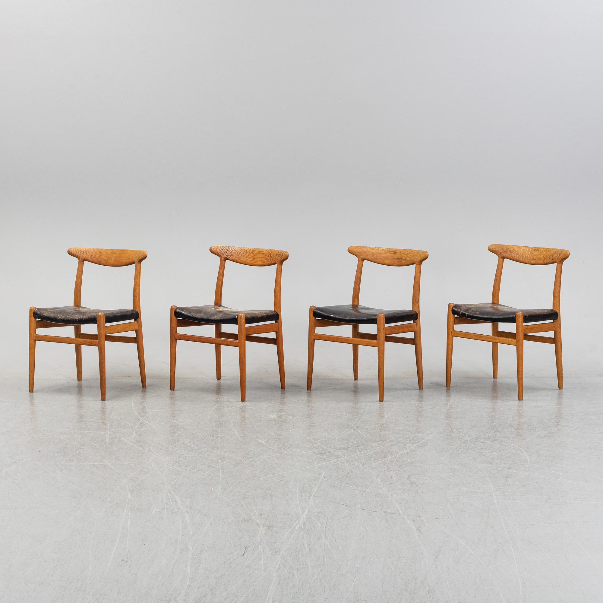 Hans J Wegner, stolar, 4 st, modell W2, CM Madsens fabriker, Haarby, Danmark.