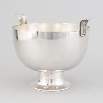 Karl Wojtech, a silver plated bowl, circa 1925.