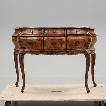 BYRÅ, barockstil, 1930-40-tal.