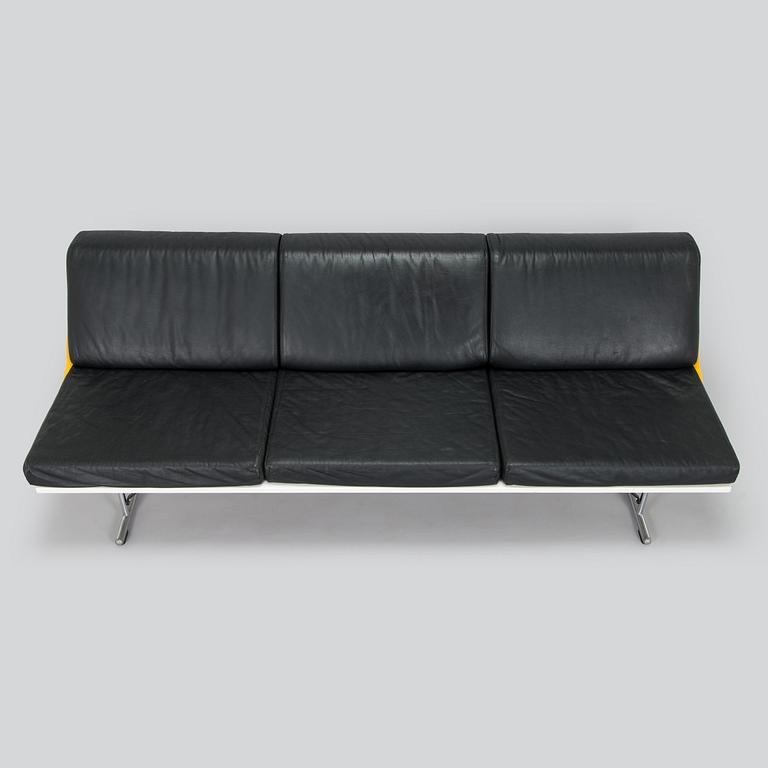Yrjö Kukkapuro, a 1980's 'Experiment sofa' for Avarte.